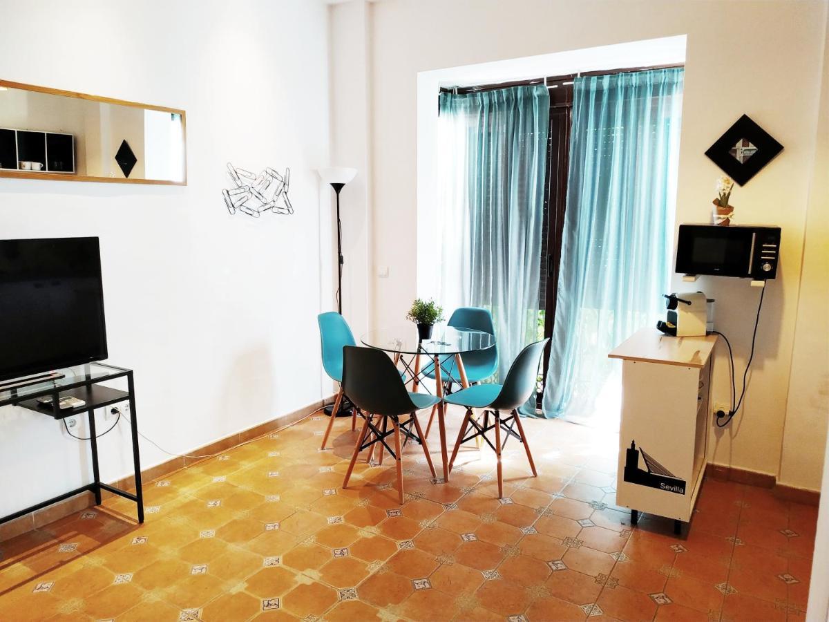 Style Apartment El Patio Triana เซบีญา ภายนอก รูปภาพ